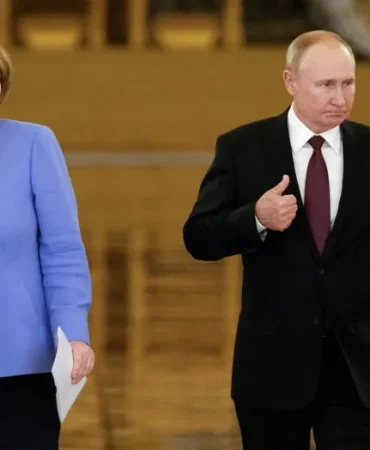 68e3d2aa0bd0d308__w1200xh800