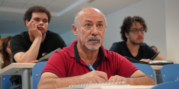 YAŞA MEYDAN OKUDU, ÜNİVERSİTEYE GİRDİ