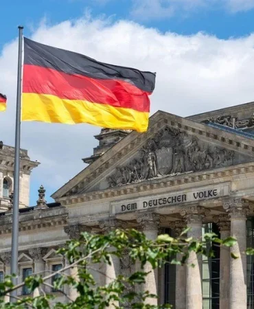 A4XWUy2pNUiO9UEMEBo1uA