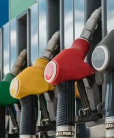 akaryakitta-cifte-indirim-vatandas-isyan-etti-9wju